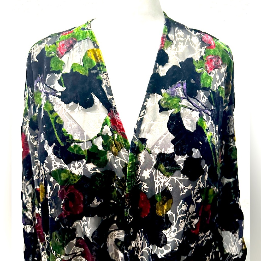 Daniel Rainn Black Velvet and Lace Floral Kimono Sz M - Picture 3 of 16
